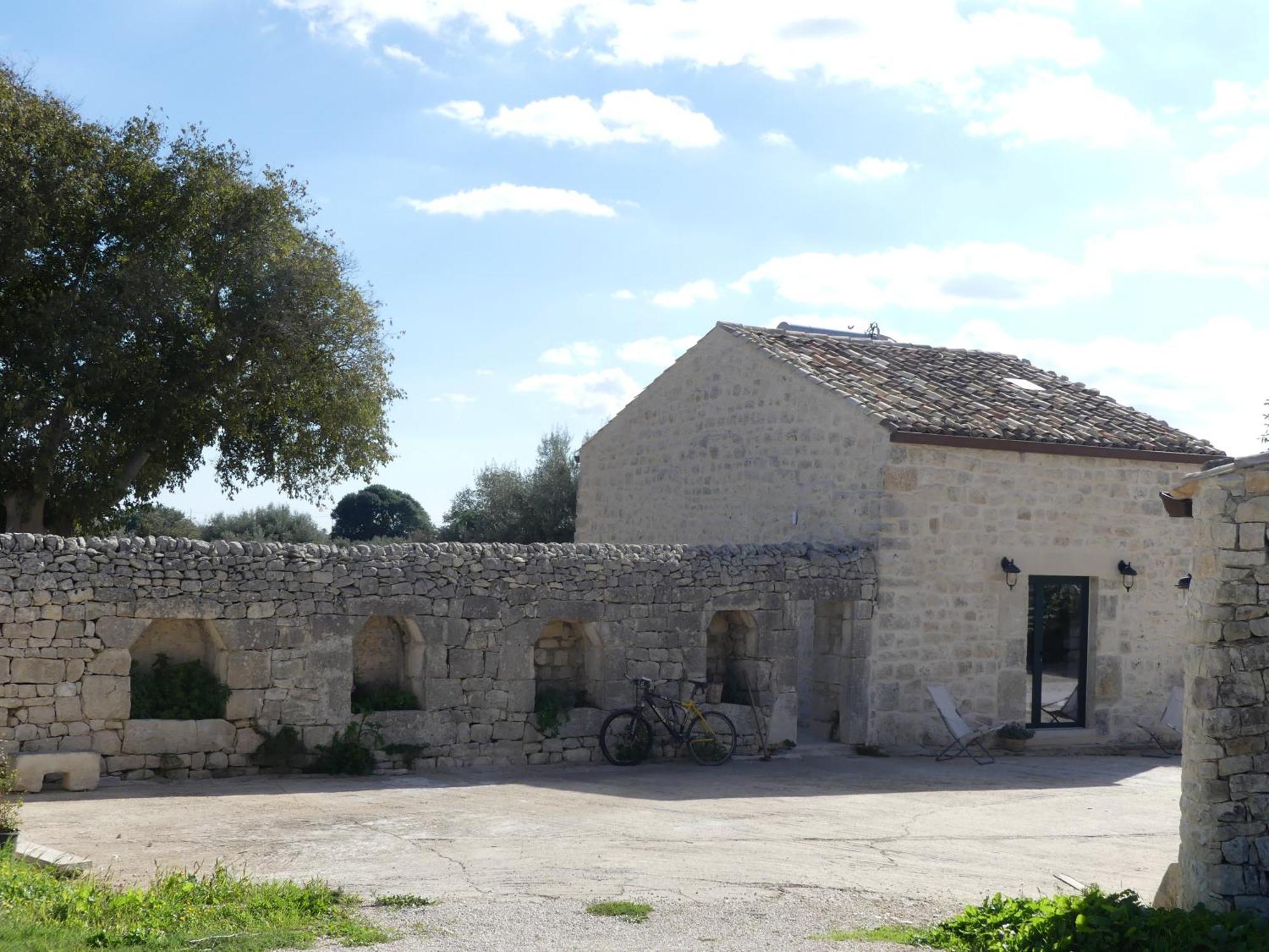 Agriturismo Fondo Paliemmu Modica Exterior foto
